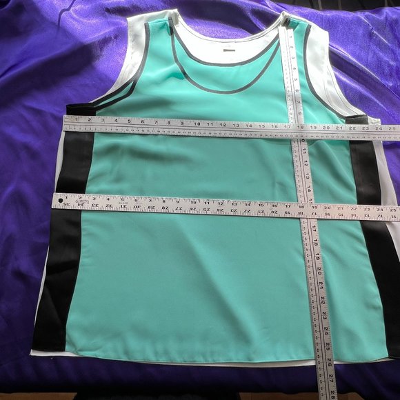 VTG๐Two Plus Size Viscose Blend Tank Tops - Picture 8 of 13